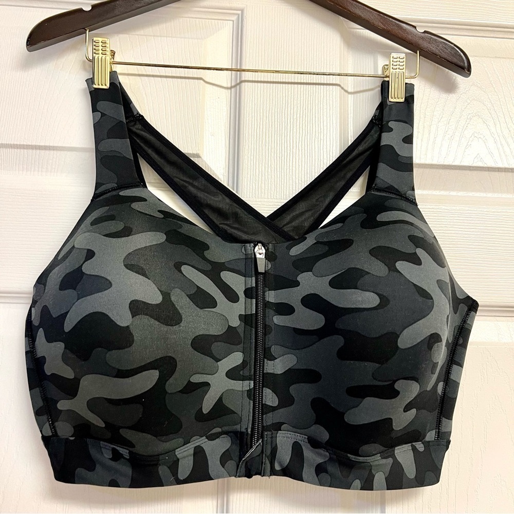 MTA Sport Plus 3X Black Camouflage Sports Bra Zip Front High Support Wireless